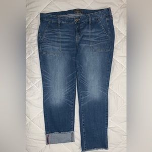 🌻Torrid Crop Boyfriend Straight Vintage Stretch Mid-Rise Jean🌻